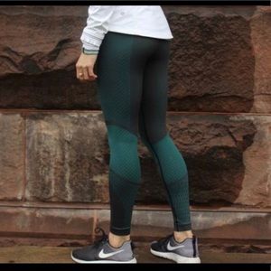 Lululemon All About that Bass Leggings Size 10